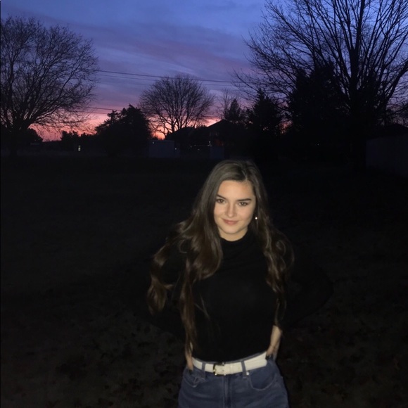 Meet your Posher, Ruby - Picture 1 of 1